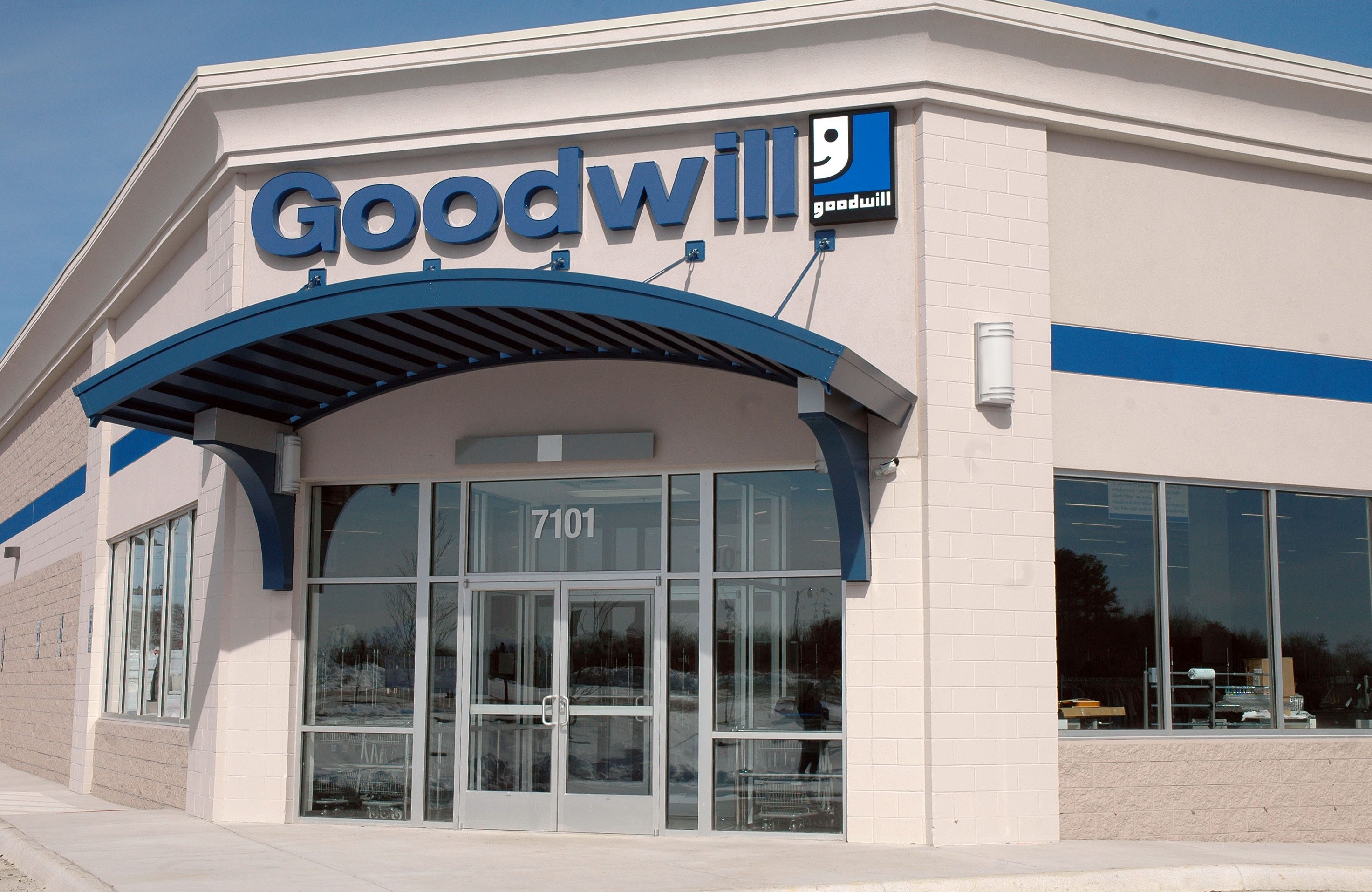 Harrison-Crossing-Store-Donation-Center - Rappahannock Goodwill Industries